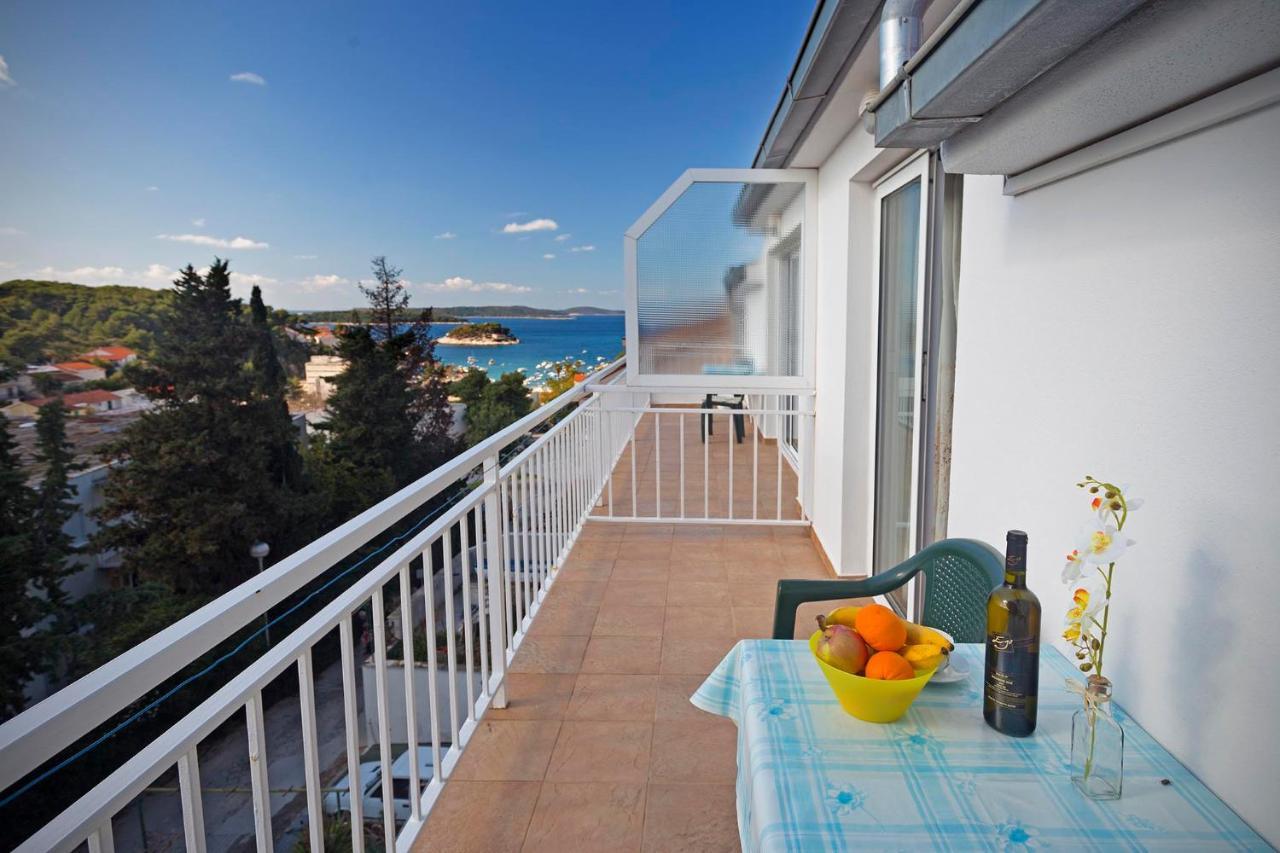 Apartments Dora Hvar Town Kültér fotó
