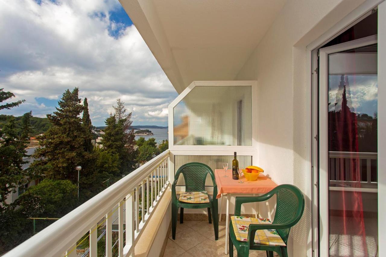 Apartments Dora Hvar Town Kültér fotó